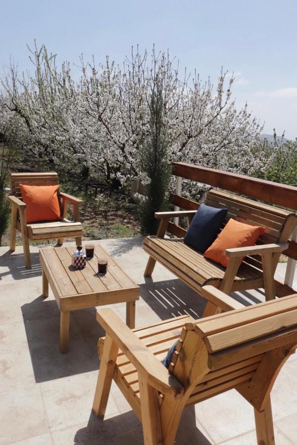 Oriental Nature Majdal Shams Exterior foto